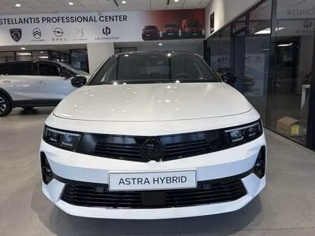 Opel Astra 1.2 145 Elegance