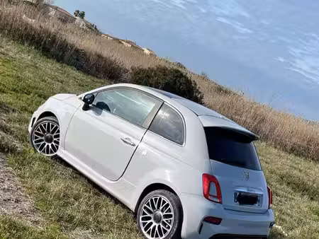 Abarth 595 1.4 180 Competizione