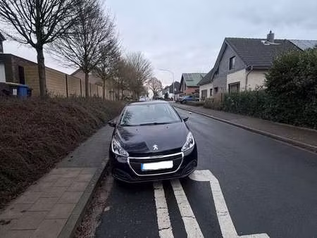 Peugeot 208 1.2 PureTech 82 Active