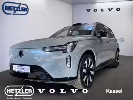 Volvo EX90 