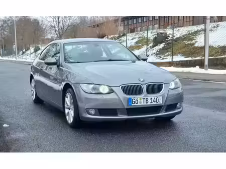 BMW Série 3 325i 3.0 218