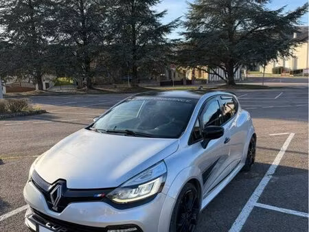 Renault Clio RS 1.6 T 200