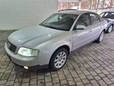 Audi A6 V6 2.4 170