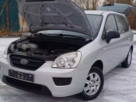 Kia Carens 1.6 144 EX
