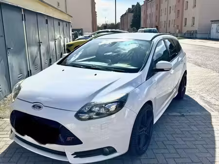 Ford Focus ST 2.0 250