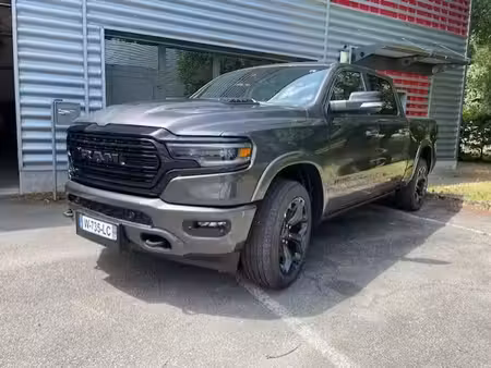 Dodge RAM 1500 V8 5.7