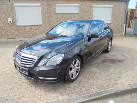 Mercedes-Benz Classe E E 220 2.1 CDI 170 Avantgarde