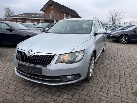 Škoda Superb 2.0 140 Elegance