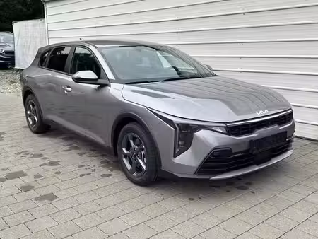 Kia K4 