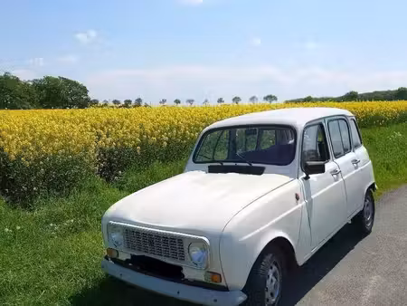 Renault R4 