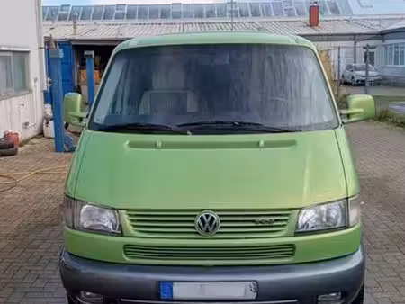 Volkswagen Transporter T4 2.5 TDI 102