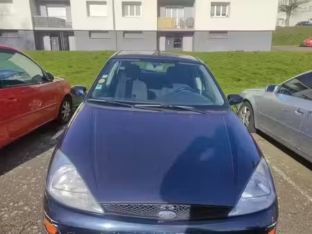 Ford Focus 1.6 100 Ambiente