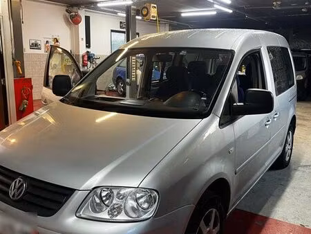 Volkswagen Caddy 1.9 TDI 105