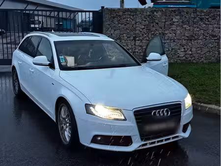 Audi A4 2.0 TDI 143 S line