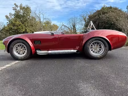AC Cobra Replica Superformance