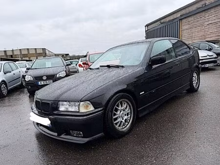 BMW Série 3 323i 2.5 170