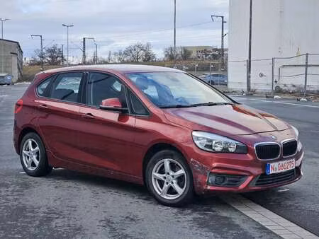 BMW Série 2 218i 1.5 136