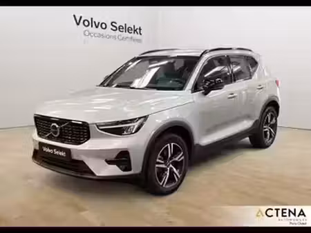 Volvo XC40 B3 2.0 163 Plus
