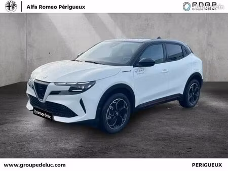 Alfa Romeo Junior Ibrida 1.2 145