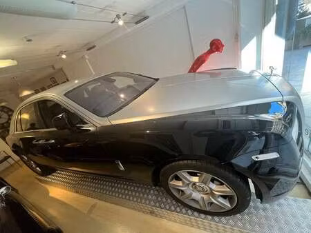 Rolls-Royce Ghost V12 6.6 571