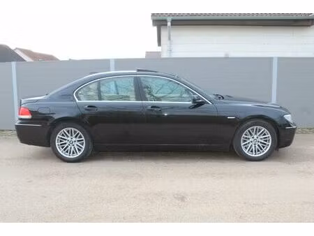 BMW Série 7 730d 3.0 231