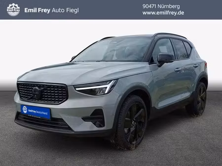 Volvo XC40 B3 2.0 163 Black Edition