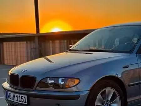 BMW Série 3 318i 2.0 105