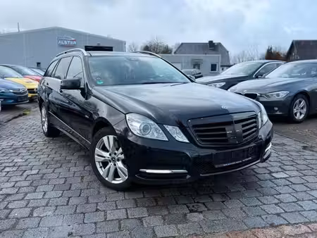 Mercedes-Benz Classe E E 350 E V6 3.0 CDI 265 4Matic