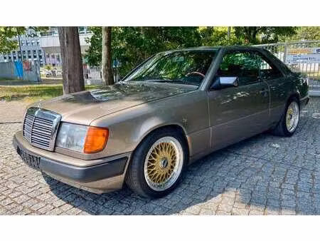 Mercedes-Benz Classe E 230 E