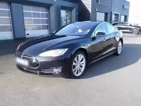 Tesla Model S 85 367