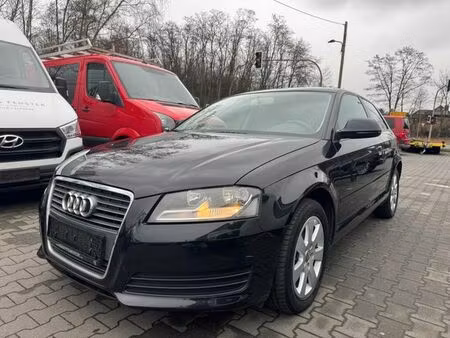 Audi A3 1.6 102 Attraction