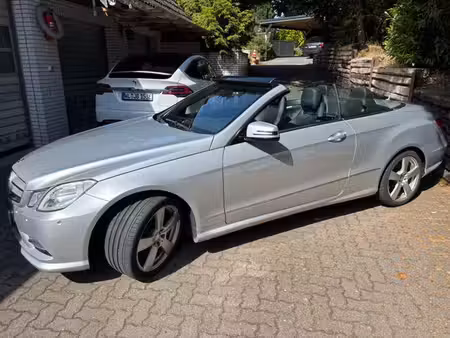 Mercedes-Benz Classe E E 220