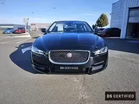 Jaguar XE D165 2.0 163 Pure