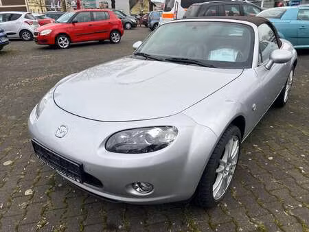Mazda MX5 1.8 126