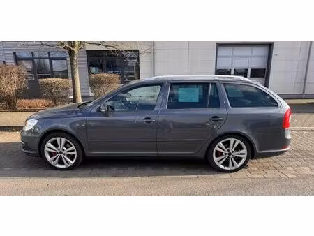 Škoda Octavia RS 2.0 TFSI 200