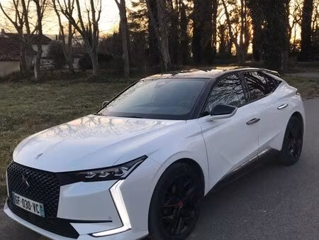 DS 4 1.5 HDi 130 Performance Line