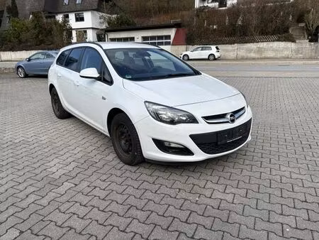 Opel Astra 1.6 CDTI 110