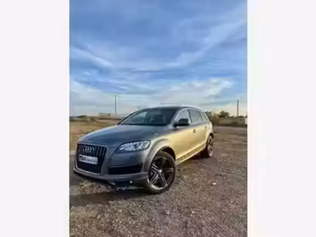Audi Q7 V6 3.0 TDI 245 Avus quattro
