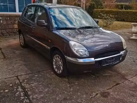 Daihatsu Sirion 1.0 55