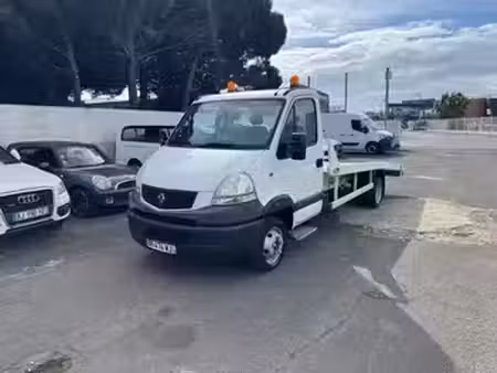 Renault Mascott V6 3.0