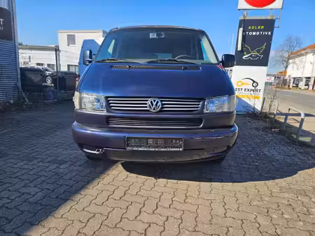 Volkswagen Transporter T4 2.5 TDI 102