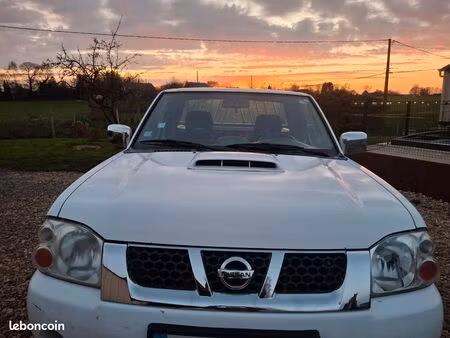 Nissan Navara 2.5 133