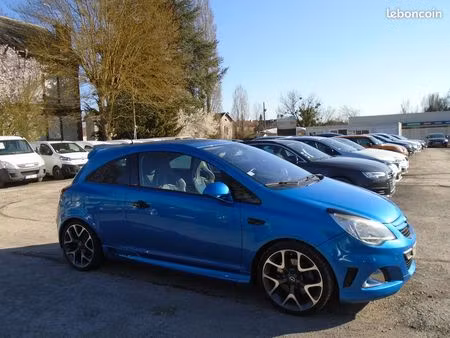 Opel Corsa OPC 1.6 192 OPC Line