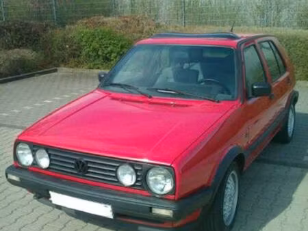 Volkswagen Golf GT 1.8 90