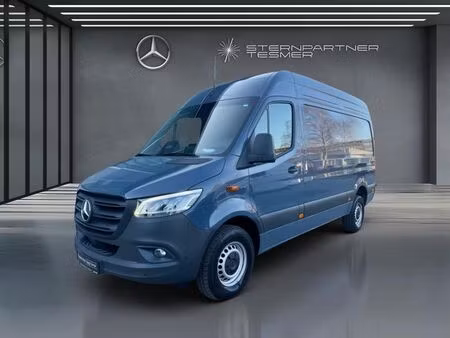 Mercedes-Benz Sprinter 136