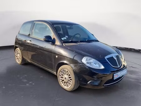 Lancia Ypsilon 1.2 70