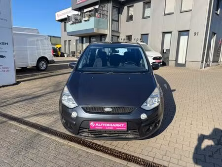 Ford S-Max 2.0 TDCi 140 Titanium