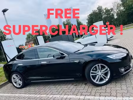 Tesla Model S 85d 421 4x4