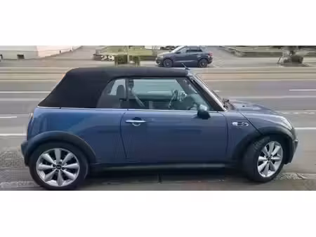 Mini Cabrio John Cooper Works 1.6 211