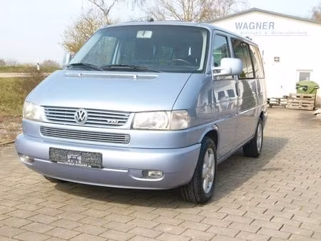Volkswagen Transporter T4 2.5 TDI
